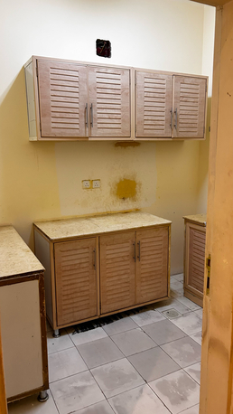 Al Malaz, Housing Exchanges, SAR 35000/year,  3 BR,  3bhk With Fixed Parking, For Family Immediately Available
