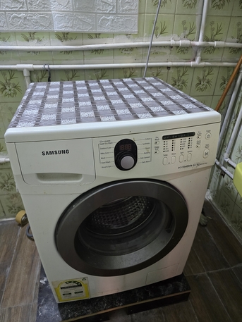 Jeddah, Household Items, SAR 1,  Split Ac, Window AC, Sofa, Bed, Wardrobe, Dressing Table, Traidmill, TV, Freedge, Microwa