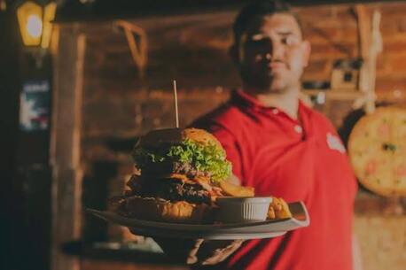 Dammam, Jobs, Burger Maker