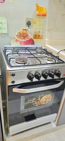 Al Malqa, Appliances, SAR 650,  URGENT SALE &ndash; Gas Cooker With Oven