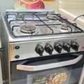 SAR 650,  URGENT SALE &ndash; Gas Cooker With Oven