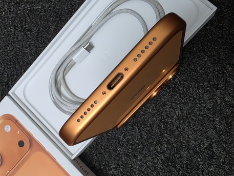 Olaya, Mobile Phones, SAR 4650,  IPhone 17 Pro Max 256gb Cosmic Orange