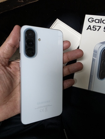 Khobar, Mobile Phones, SAR 1250,  Samsung Galaxy A57 5g 128gb Same Brand New Only Few Days Use Sale Swap