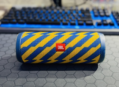 Juffair, Electronics, BHD 30,  JBL Flip 4 Portable Bluetooth Speaker Original