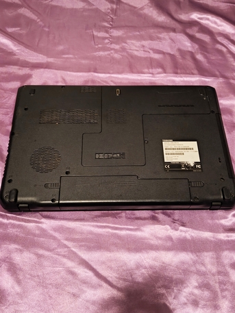 Riyadh, Computers, SAR 275,  TOSHIBA CORE I5.6GB RAM 500 GB HDD   NO BATTERY BACKUP.NO ISSUES. PRICE: 275 SR (FIXED)