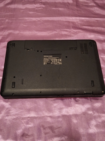 Riyadh, Computers, SAR 275,  DELL CELERON 4GB RAM 320GB HDD.4 HOURS BATTERY BACKUP WORKING PERFECTLY. PRICE =275 RIYAL.