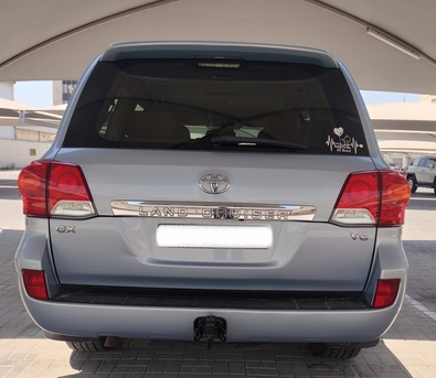 Salmaniya, Vehicles, Cars & Trucks , Toyota Land Cruiser,  2014,  Automatic,  190000 KM,    V6