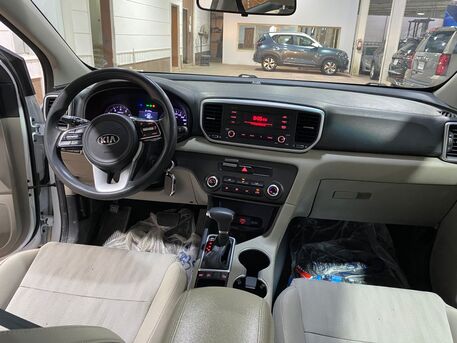 Riyadh, Vehicles, Cars & Trucks , SAR 57000,  KIA SPORTAGE,  2022,  Automatic,  60000 KM,  MID OPTION 2000CC E