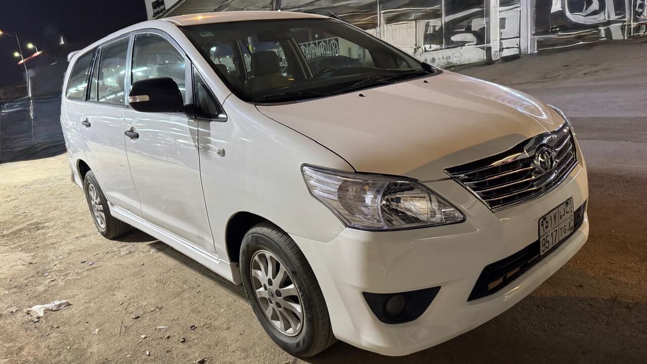 Riyadh, Vehicles, Cars & Trucks , SAR 38500,  TOYOTA INNOVA,  2016,  Automatic,  300 KM,  MID OPTION