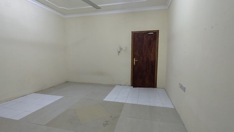 Sanabis, Apartments, Flats, Houses & Villas, BHD 140/year,  1 BR,  Sanabis:- Groundfloor Studio Flat On Rent With Unlimited Ewa..