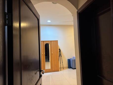Zinj, Apartments, Flats, Houses & Villas, BHD 100/month,  1 BR,  Sharing Accommodation With Kerala Family In Zinj