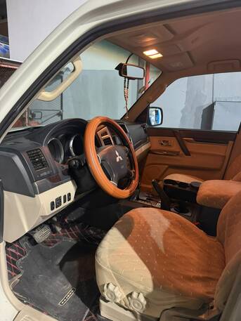 Hail, Vehicles, Cars & Trucks , SAR 40000,  Mitsubishi Pajero 2016,  2016,  Automatic,  300000 KM,  Pajero Executive Use Family Car