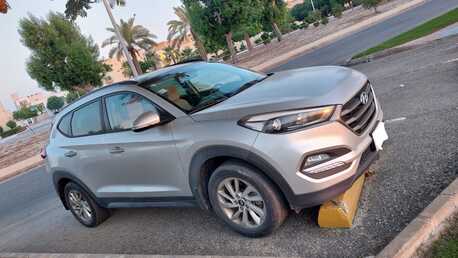 Jubail, Vehicles, Cars & Trucks , SAR 42000,  Hyundai Tucson,  2016,  Automatic,  167000 KM,   - FIRST Owner, Moon Roof , Parking Camera, Cruise Control