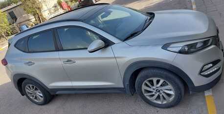 Jubail, Vehicles, Cars & Trucks , SAR 42000,  Hyundai Tucson,  2016,  Automatic,  167000 KM,   - FIRST Owner, Moon Roof , Parking Camera, Cruise Control