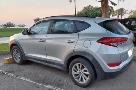 Jubail, Vehicles, Cars & Trucks , SAR 42000,  Hyundai Tucson,  2016,  Automatic,  167000 KM,   - FIRST Owner, Moon Roof , Parking Camera, Cruise Control