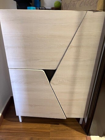 Obhur Al Shamaliyah, Furniture, SAR 400,  2 Shoe Cabinets (oak And Brown)