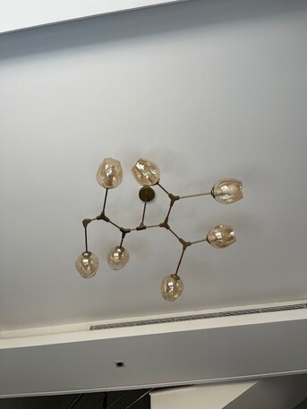 Obhur Al Shamaliyah, Furniture, SAR 250,  7-Lights Metal Pendant Lamp (x2)