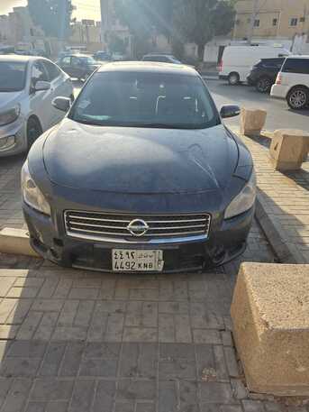 Al Sharafiyah, Vehicles, Cars & Trucks , SAR 8000,  Nissan Maxima,  2010,  Automatic,  285 KM,  Accident Car For Sale