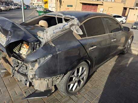 Al Sharafiyah, Vehicles, Cars & Trucks , SAR 8000,  Nissan Maxima,  2010,  Automatic,  285 KM,  Accident Car For Sale