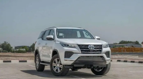 Al Jubail Al Balad, Logistics, Toyota Fortuner 2025 For Monthly Yearly Rent GCC Specs