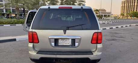 Riyadh, Vehicles, Cars & Trucks , SAR 12000,  Ferrari F 2005,  2005,  Automatic,  420000 KM,  For Sale:  Lincoln Navigator, Clean Condition, For 12,000 Riyals.