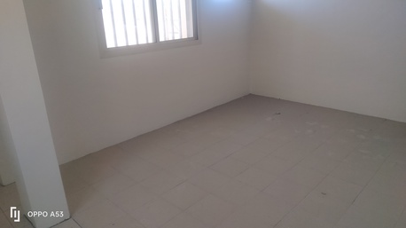 Sanad, Shops, BHD 150,  3 Bedroom Office Flat For Rent In Nuwaidrat
