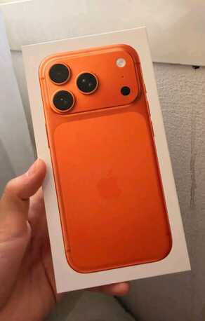 Riyadh, Mobile Phones, SAR 4400,  4200 SAR Iphone 17 Pro 256 GB