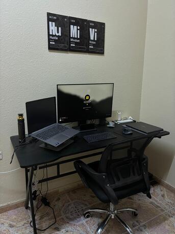 Jeddah, Furniture, SAR 524,  FOR SALE – Complete Home Office Setup 🖥️