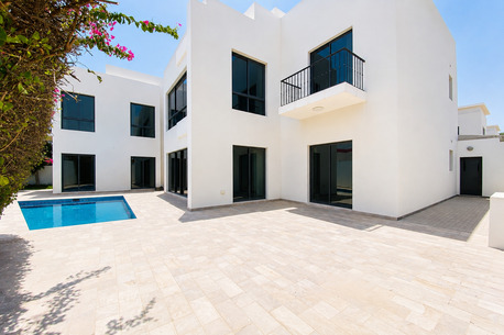 Saar, Villas, BHD 1600,  Spacious Family Villa With Private Pool