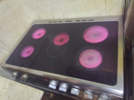 Riyadh, Appliances, SAR 650,  ELECTRIC STOVE FOR URGENT SALE