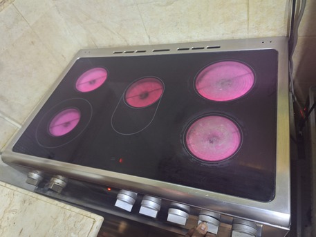 Riyadh, Appliances, SAR 650,  ELECTRIC STOVE FOR URGENT SALE