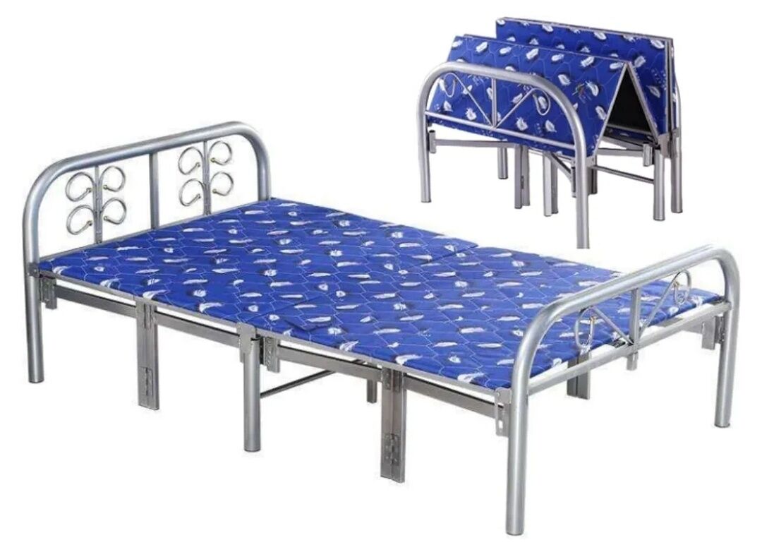 Madinat Al Ummal, Furniture, SAR 350,  Table @200 & Folding Bed With Side Locks For Children @150
