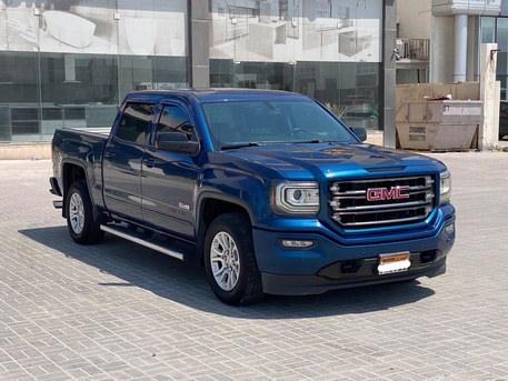 Manama, Vehicles, Cars & Trucks , BHD 7900,  GMC Sierra,  2017,  Automatic,  191550 KM,    (Blue)