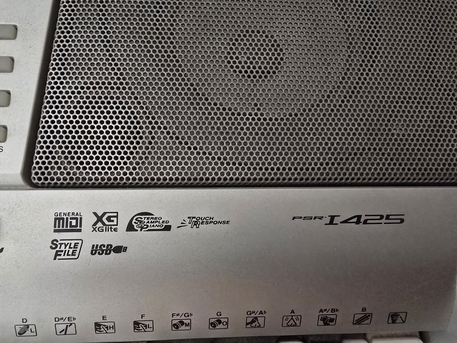 Manama, Musical Instruments, BHD 90,  Keyboard For Sale  - Yamaha PSR-I 425