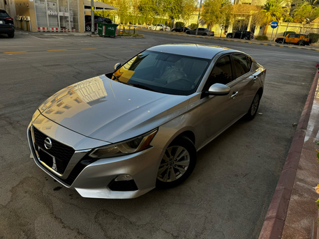Riyadh, Vehicles, Cars & Trucks , SAR 51000,  Nissan Altima,  2020,  Automatic,  199600 KM,