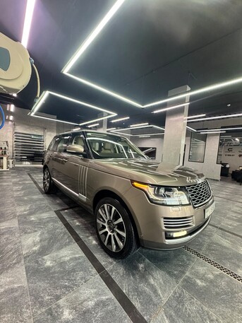 Riyadh, Vehicles, Cars & Trucks , SAR 65000,  Range Rover Vogue HSE &ndash; GCC Specs,  2015,  Automatic,  207000 KM,    &ndash; For Sale