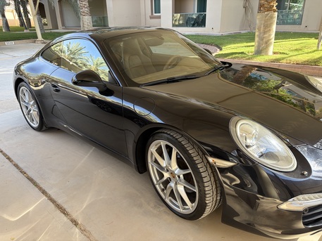 Riyadh, Vehicles, Cars & Trucks , SAR 275000,  Porsche 911 Carrera,  2015,  Automatic,  79000 KM,    79,000km