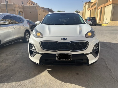 Riyadh, Vehicles, Cars & Trucks , SAR 60000,  Kia Sportage 2021 - 2.4L - AWD,  2021,  Automatic,  145000 KM,  Kia Sportage  Model For Sale