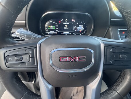 Ad Diriyah, Vehicles, Cars & Trucks , SAR 182000,  Gmc Yukon,  2023,  Automatic,  53900 KM,   SLE