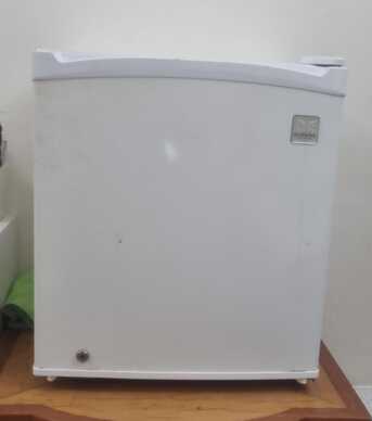 East Riffa, Household Items, BHD 15,  Washing Machine, Refrigerator