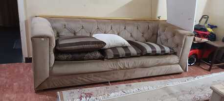 Jeddah, Furniture, SAR 500,  Turkish Carpet, Samsung Smart Tv (42 Inch) 500/-SAR