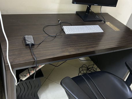 Al Malaz, Furniture, SAR 100,  Office Table