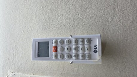 Al Malaz, Air Conditioners, SAR 2000,  LG Brand New A.C Not Used