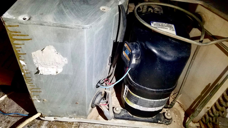 Riyadh, Air Conditioners, SAR 600,  Mitsubishi AC Big Compressor
