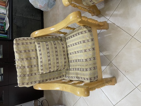 Al Malaz, Furniture, SAR 300,  7-seater Sofa: SAR 300 (strong Wooden Frame)