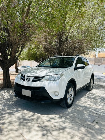 Riyadh, Vehicles, Cars & Trucks , SAR 43000,  Toyota RAV4,  2014,  Automatic,  348000 KM,    MODEL FULL OPTION 4x4 NEAT CAR FOR SALE