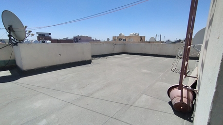 Tubli, Apartments, Flats, Houses & Villas, BHD 110/year,  2 BR,  Tubli:- Rooftop 2Bhk Unfurnished Flat On Rent..