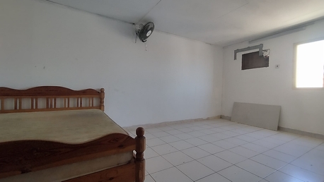 Tubli, Apartments, Flats, Houses & Villas, BHD 110/year,  2 BR,  Tubli:- Rooftop 2Bhk Unfurnished Flat On Rent..