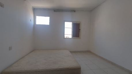 Tubli, Apartments, Flats, Houses & Villas, BHD 110/year,  2 BR,  Tubli:- Rooftop 2Bhk Unfurnished Flat On Rent..