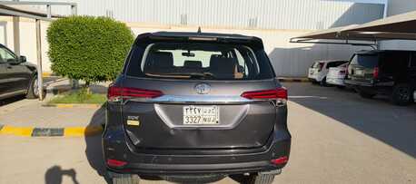 Riyadh, Vehicles, Cars & Trucks , SAR 57000,  Toyota Fortuner,  2016,  Automatic,  379000 KM,  ,  Model , 379,000 Km,